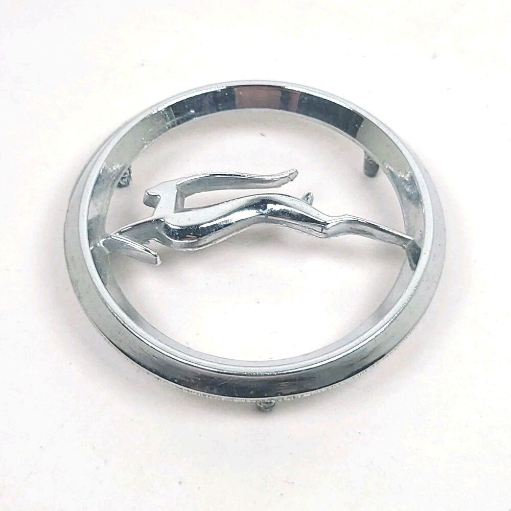 GM 1967 Chevrolet Impala Round Emblem #7650313 Quarter Panel OEM